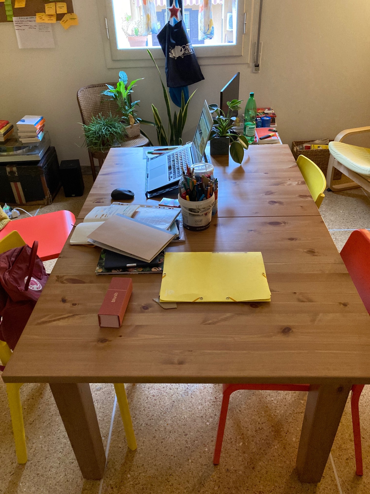tavolo di lavoro 